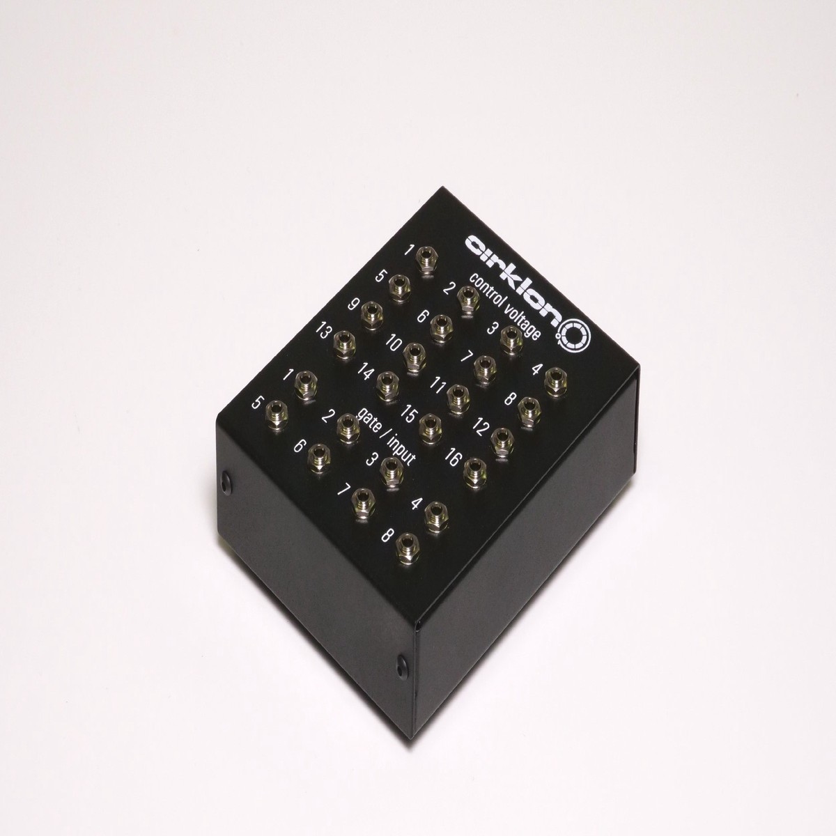 Cirklon - Desktop Breakout Box 35mm