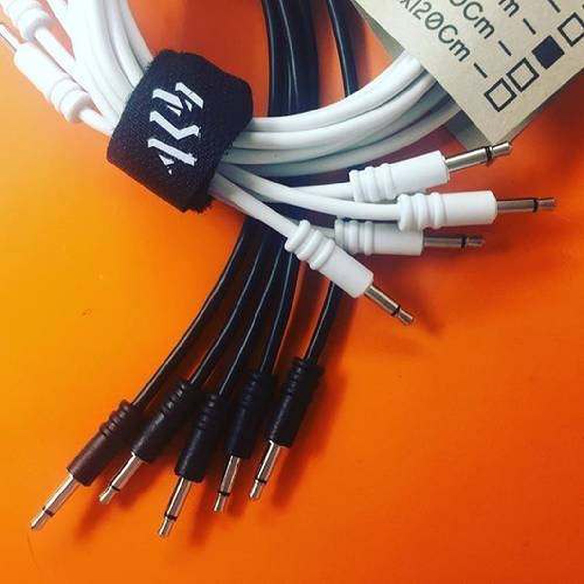 ALM-PC001x90 Pack of 3 x 90cm 35mm patch cables – WHITE