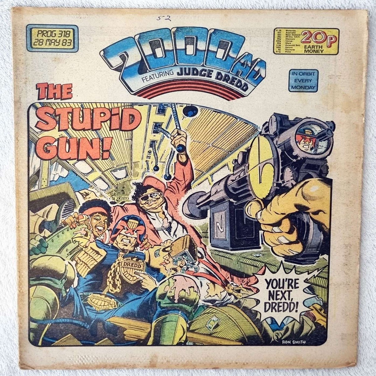 2000 AD Prog 318